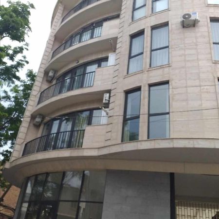 Apartment - "Exclusive" Тбілісі Екстер'єр фото