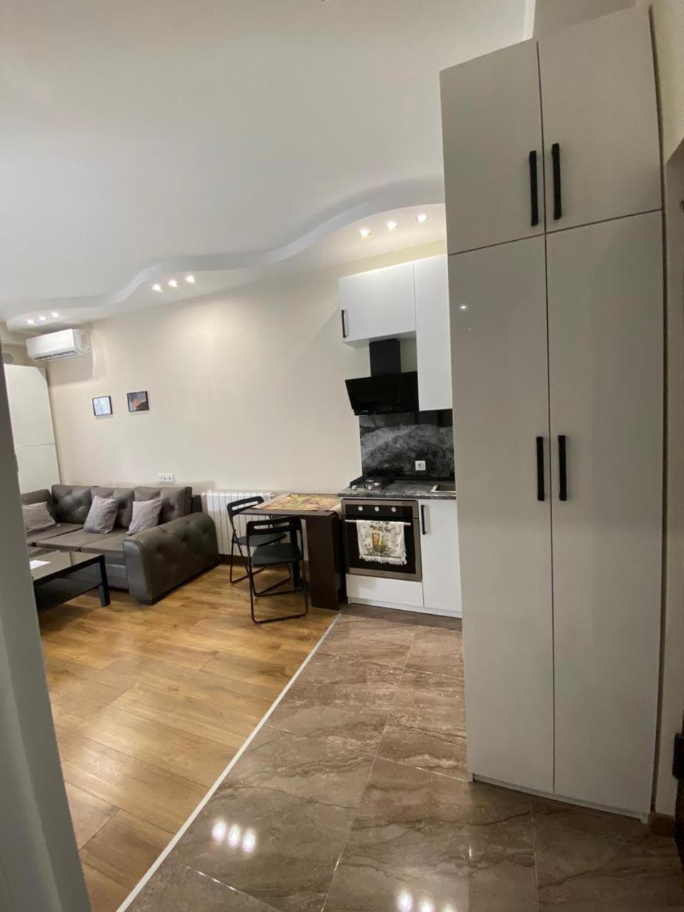 Apartment - "Exclusive" Тбілісі Екстер'єр фото