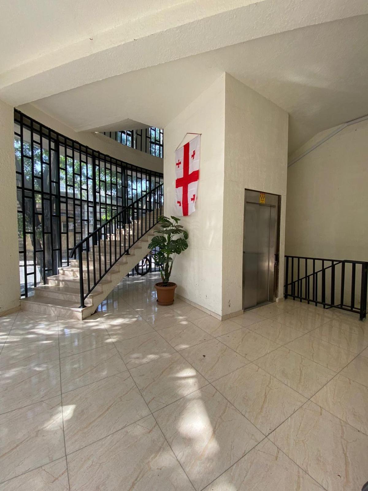 Apartment - "Exclusive" Тбілісі Екстер'єр фото